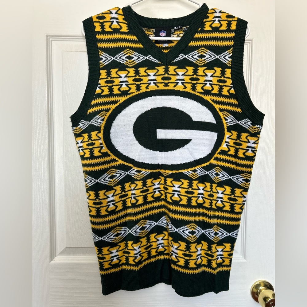 NFL Team Apparel Green Bay Packers Sweater Vest Small